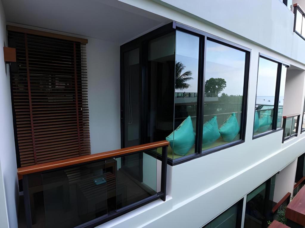 Phi Phi Nice Beach Hotel Hip Eksteriør bilde